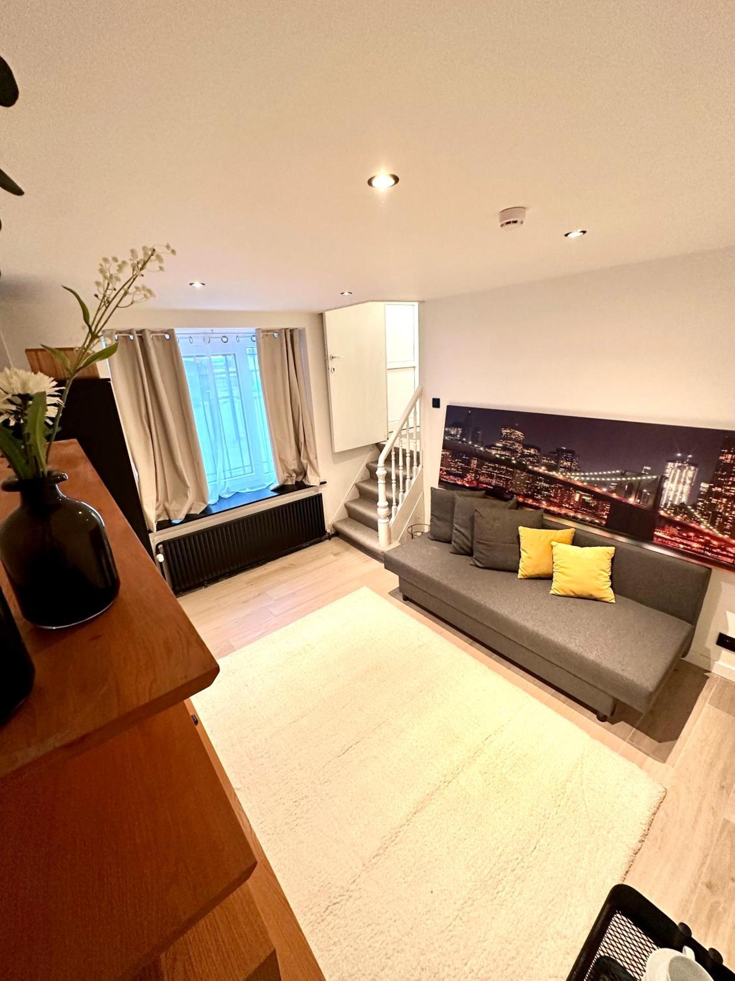 ブリュッセル My Haus European Commision Bed & Breakfast エクステリア 写真